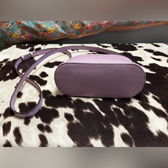 Lavender Kate Spade clamshell crossbody - Picture 8 of 8